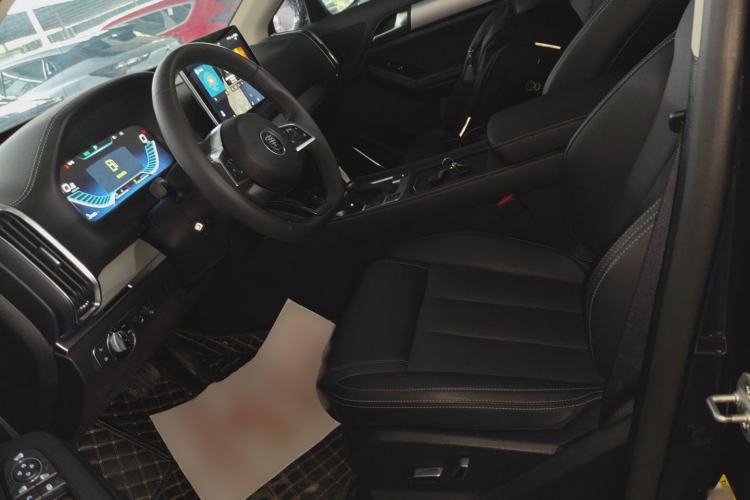 Used BYD Tang 2019 2.0T Automatic SmartConnect Luxury 7-Seater China VI Standard Left Front Seat