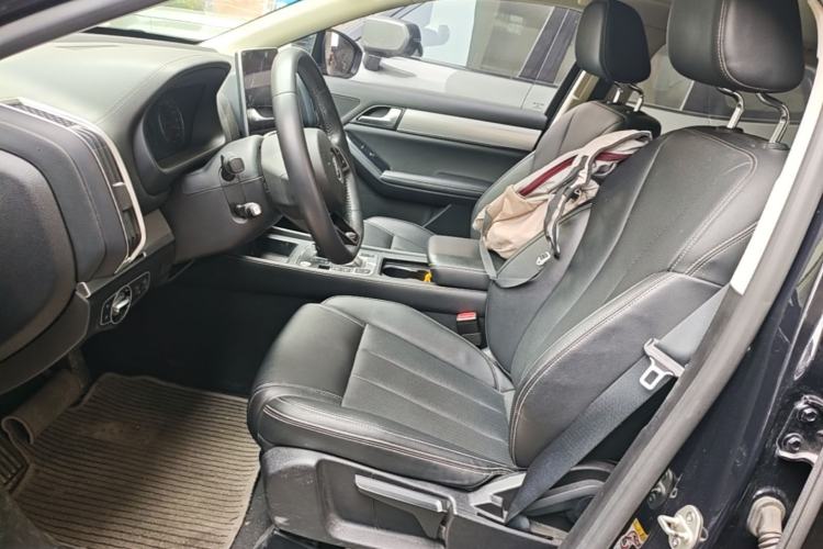 Used BYD Tang 2019 2.0T Automatic SmartConnect Luxury Edition 7 Seats China VI Standard Left Front Seat