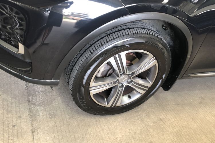Used BYD Tang 2019 2.0T Automatic SmartConnect Luxury Edition 7 Seats China VI Standard Left Front Wheel Hub