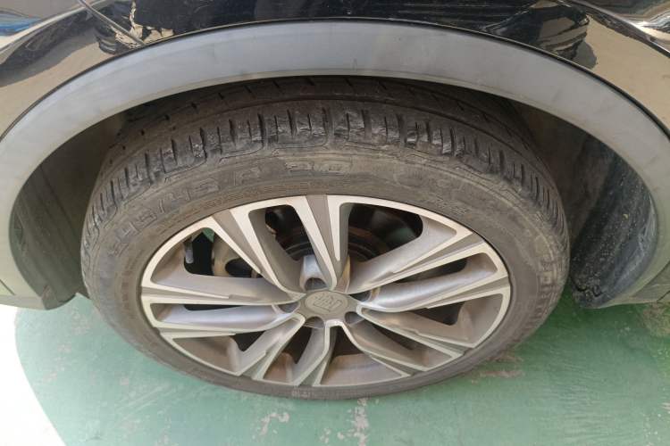 Used BYD Tang 2019 2.0T Automatic SmartConnect Prestige 7-Seater China VI Standard Left Front Wheel Hub