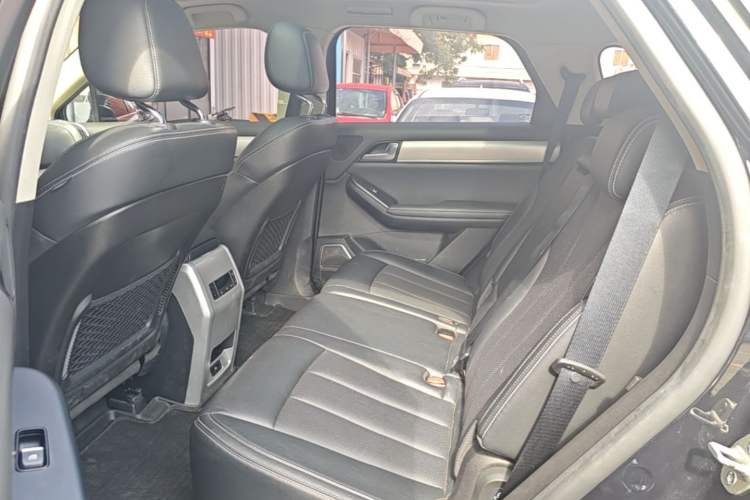 Used BYD Tang 2019 2.0T Automatic SmartConnect Luxury 7-Seater China VI Standard Left Rear Seat