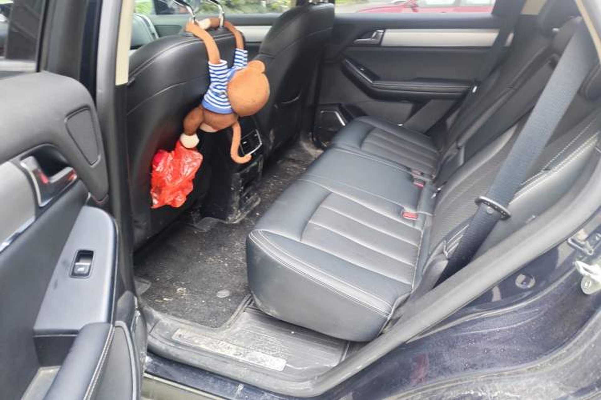 Used BYD Tang 2019 2.0T Automatic SmartConnect Luxury Edition 5 Seats China VI Standard Left Rear Seat