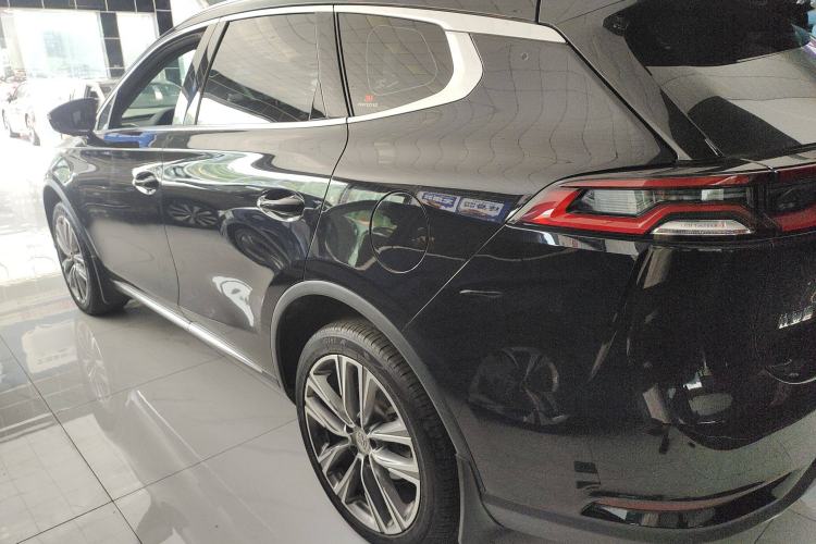 Used BYD Tang 2019 2.0T Automatic SmartConnect Luxury 7-Seater China VI Standard Left Side