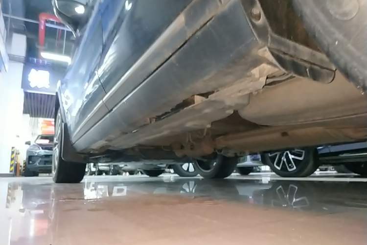 Used BYD Tang 2019 2.0T Automatic SmartConnect Luxury Version 5 Seats China VI Standard Left Side Sill
