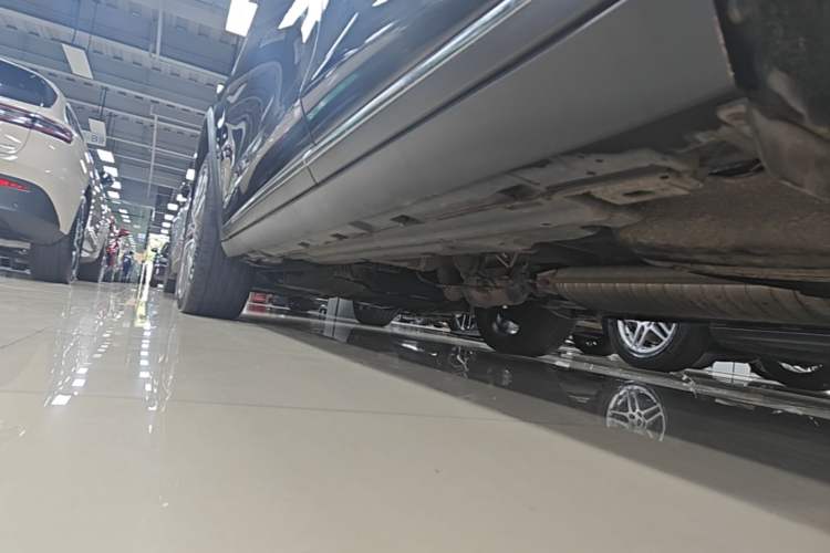 Used BYD Tang 2019 2.0T Automatic SmartConnect Luxury 7-Seater China VI Standard Left Side Sill