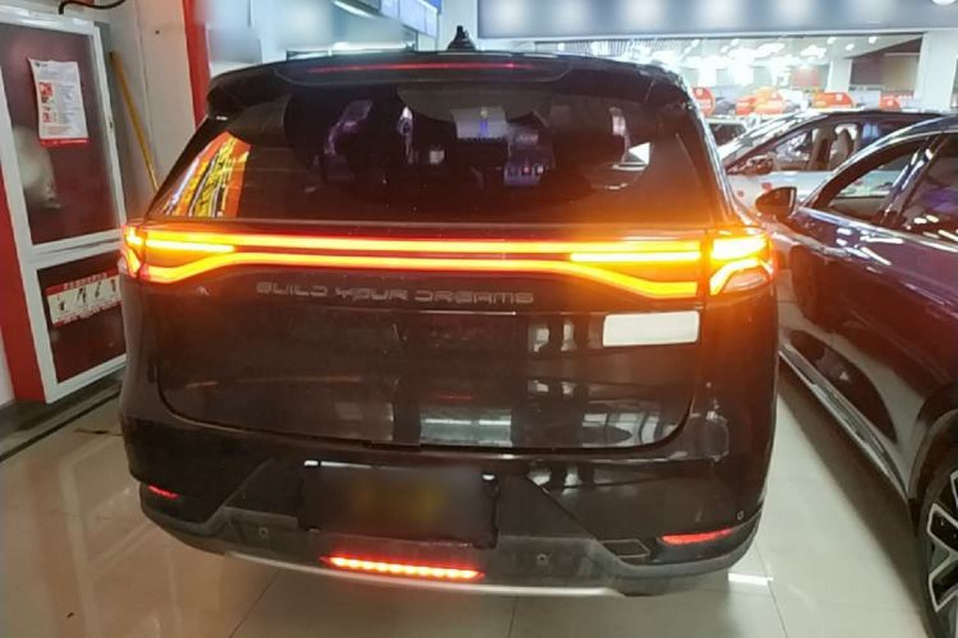 Used BYD Tang 2019 2.0T Automatic SmartConnect Luxury Version 5 Seats China VI Standard Rear