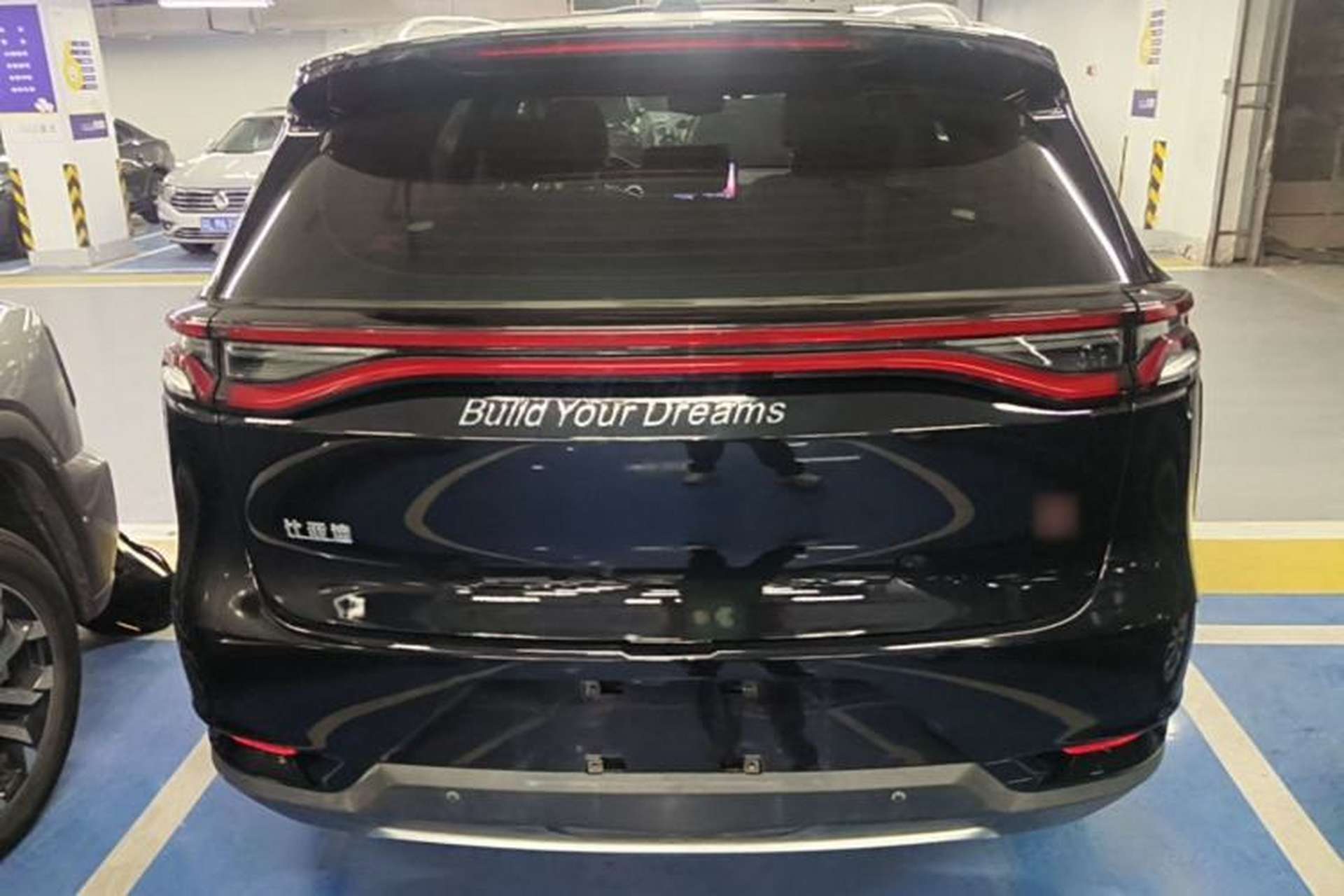 Used BYD Tang 2019 2.0T Automatic SmartConnect Luxury Edition 5 Seats China VI Standard Rear