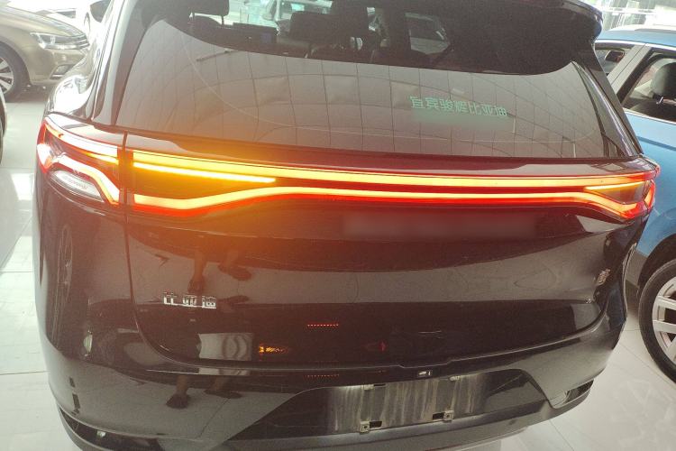 Used BYD Tang 2019 2.0T Automatic SmartConnect Luxury 7-Seater China VI Standard Rear