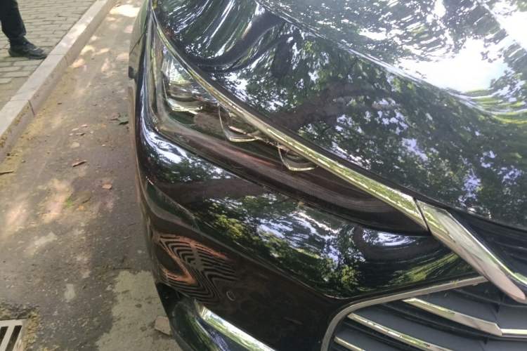 Used BYD Tang 2019 2.0T Automatic SmartConnect Prestige 7-Seater China VI Standard Right Front Headlight