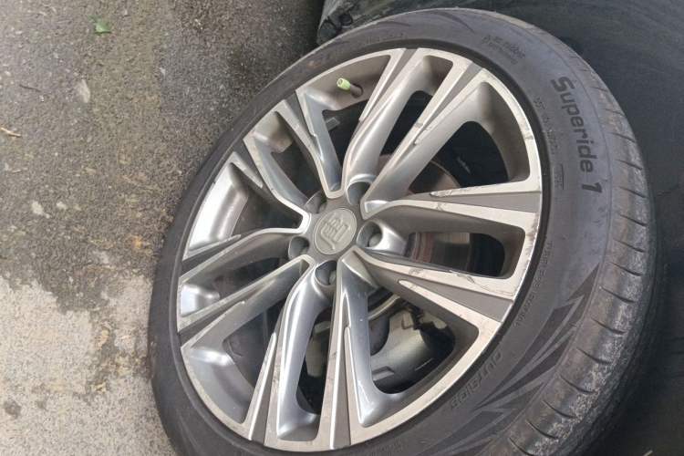 Used BYD Tang 2019 2.0T Automatic SmartConnect Prestige 7-Seater China VI Standard Right Front Wheel Hub