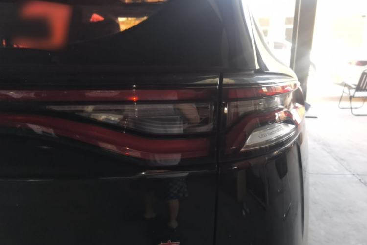 Used BYD Tang 2019 2.0T Automatic SmartConnect Luxury Edition 5 Seats China VI Standard Right Rear Taillight