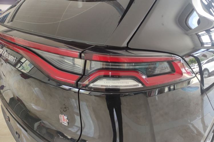 Used BYD Tang 2019 2.0T Automatic SmartConnect Luxury Edition 5 Seats China VI Standard Right Rear Taillight