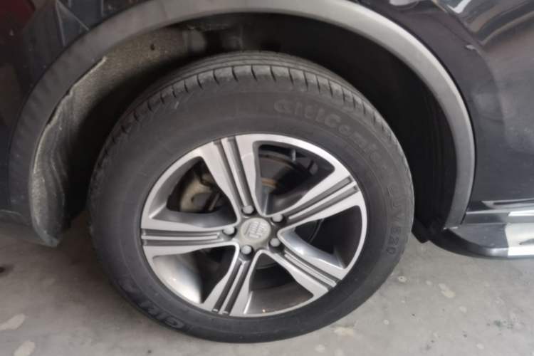 Used BYD Tang 2019 2.0T Automatic SmartConnect Luxury Edition 5 Seats China VI Standard Right Rear Wheel Hub