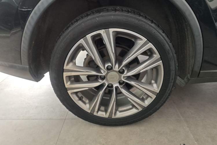 Used BYD Tang 2019 2.0T Automatic SmartConnect Prestige 7-Seater China VI Standard Right Rear Wheel Hub