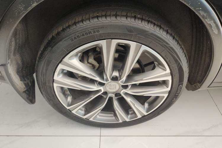 Used BYD Tang 2019 2.0T Automatic SmartConnect Luxury 7-Seater China VI Standard Right Rear Wheel Hub