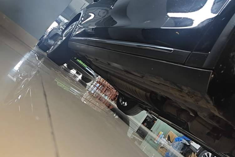 Used BYD Tang 2019 2.0T Automatic SmartConnect Luxury 7-Seater China VI Standard Right Side Sill