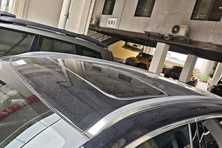 Used BYD Tang 2019 2.0T Automatic SmartConnect Luxury Edition 7 Seats China VI Standard Roof