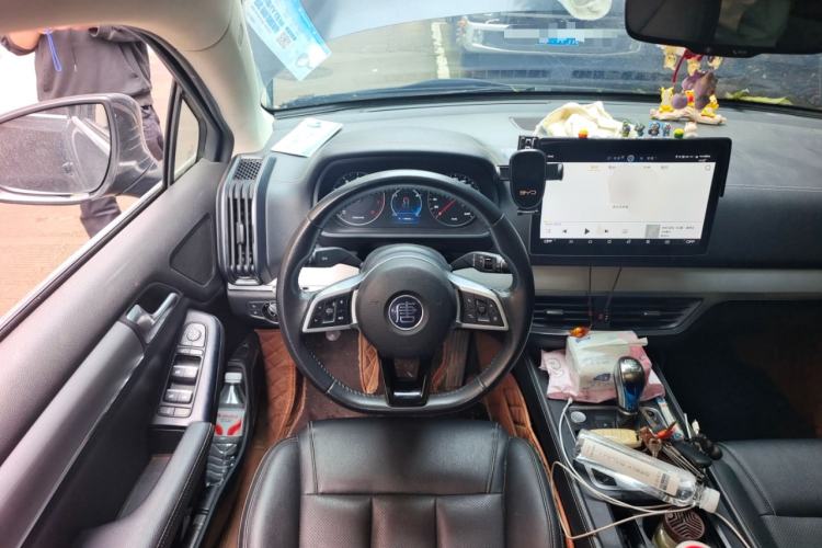 Used BYD Tang 2019 2.0T Automatic SmartConnect Prestige 7-Seater China VI Standard Steering Wheel