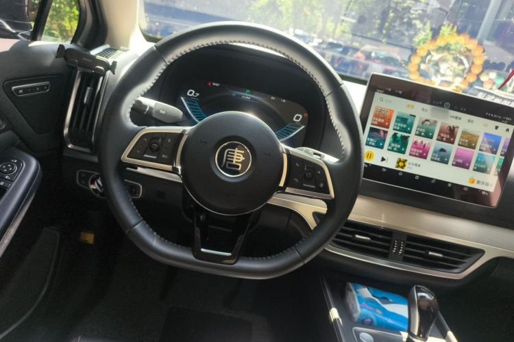 Used BYD Tang 2019 2.0T Automatic SmartConnect Luxury 7-Seater China VI Standard Steering Wheel