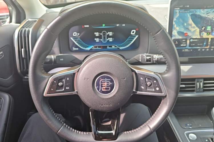 Used BYD Tang 2019 2.0T Automatic SmartConnect Luxury 7-Seater China VI Standard Steering Wheel