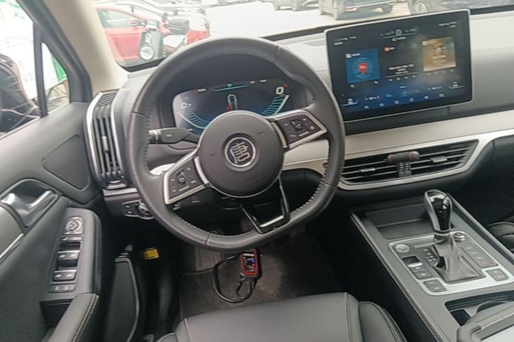 Used BYD Tang 2019 2.0T Automatic SmartConnect Luxury 7-Seater China VI Standard Steering Wheel