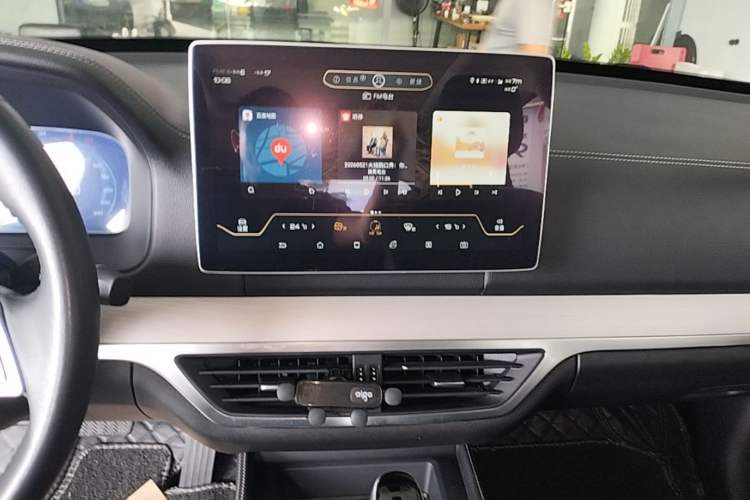 Used BYD Tang 2019 2.0T Automatic SmartConnect Luxury 7-Seater China VI Standard Audio And AC Panel