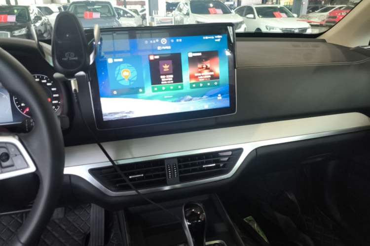 Used BYD Tang 2019 2.0T Automatic SmartConnect Prestige 7-Seater China VI Standard Audio And AC Panel