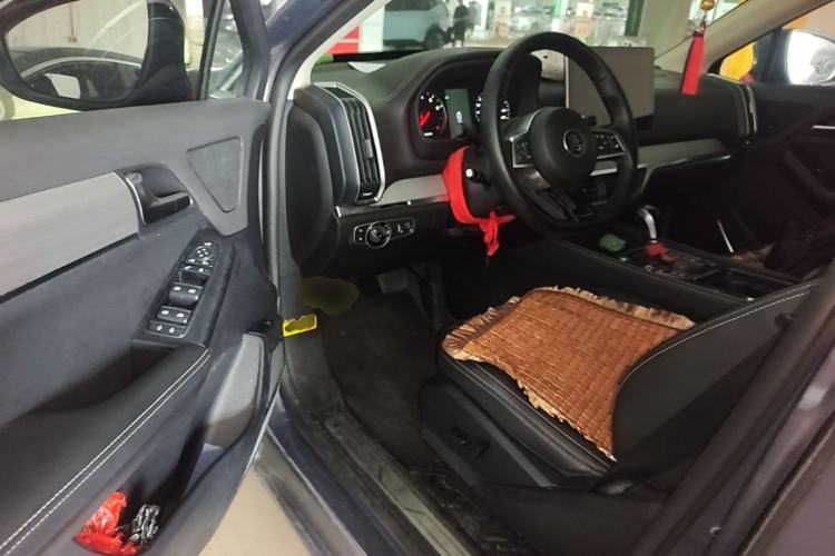 Used BYD Tang 2019 2.0T Automatic SmartConnect Prestige 7-Seater China VI Standard Driver Seat