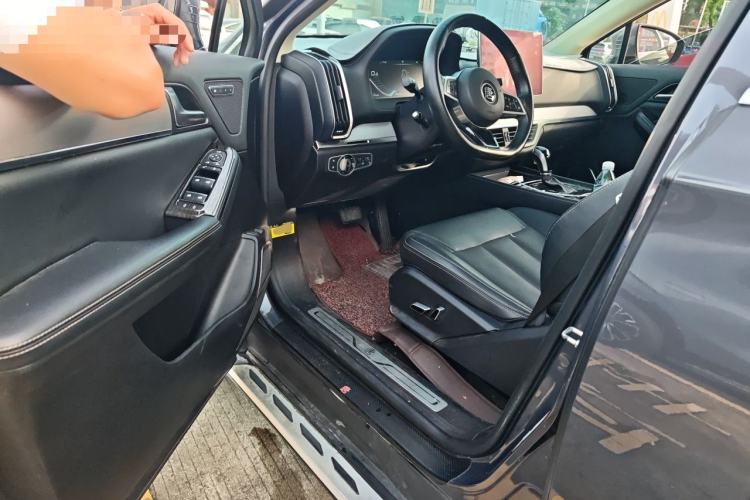 Used BYD Tang 2019 2.0T Automatic SmartConnect Luxury 7-Seater China VI Standard Driver Seat