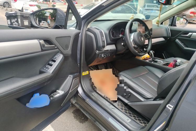 Used BYD Tang 2019 2.0T Automatic SmartConnect Prestige 7-Seater China VI Standard Driver Seat