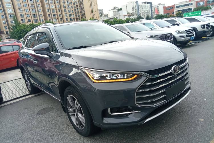 Used BYD Tang 2019 2.0T Automatic SmartConnect Luxury Edition 7 Seats China VI Standard Exterior 2
