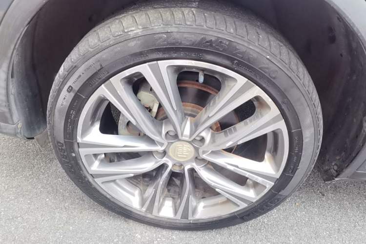 Used BYD Tang 2019 2.0T Automatic SmartConnect Luxury Version 5 Seats China VI Standard Exterior 2