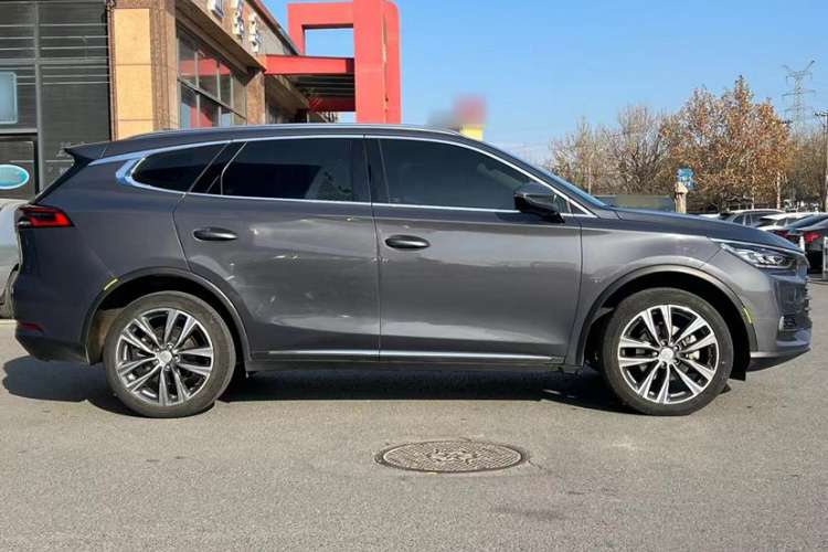 Used BYD Tang 2019 2.0T Automatic SmartConnect Luxury 7-Seater China VI Standard Exterior 3