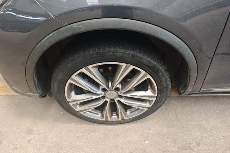Used BYD Tang 2019 2.0T Automatic SmartConnect Prestige 7-Seater China VI Standard Exterior 4