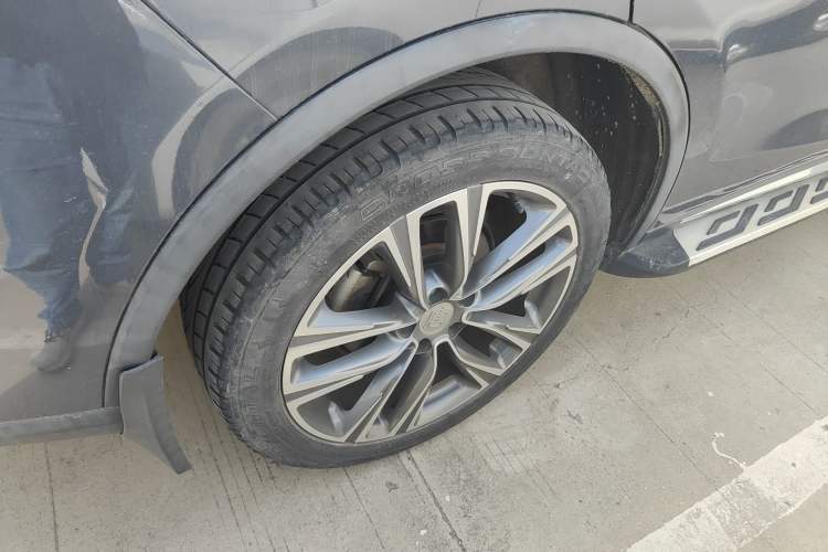 Used BYD Tang 2019 2.0T Automatic SmartConnect Luxury 7-Seater China VI Standard Exterior 5
