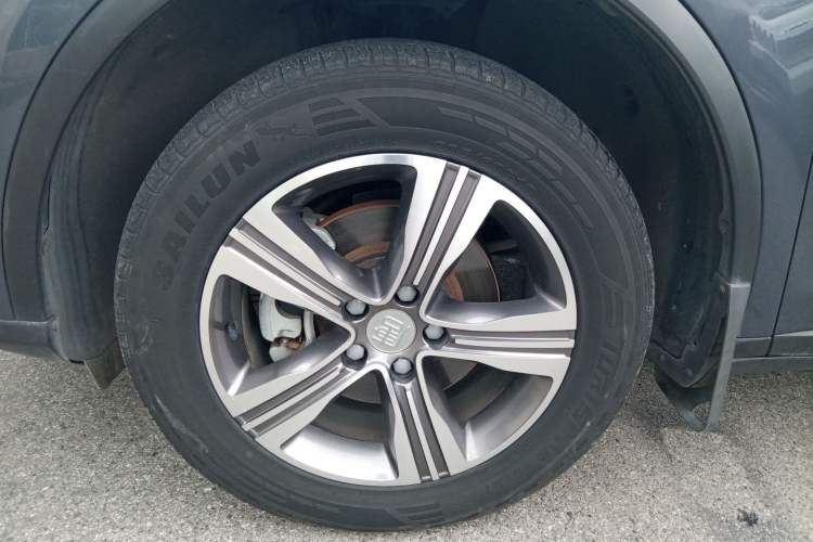 Used BYD Tang 2019 2.0T Automatic SmartConnect Luxury Edition 7 Seats China VI Standard Exterior 7