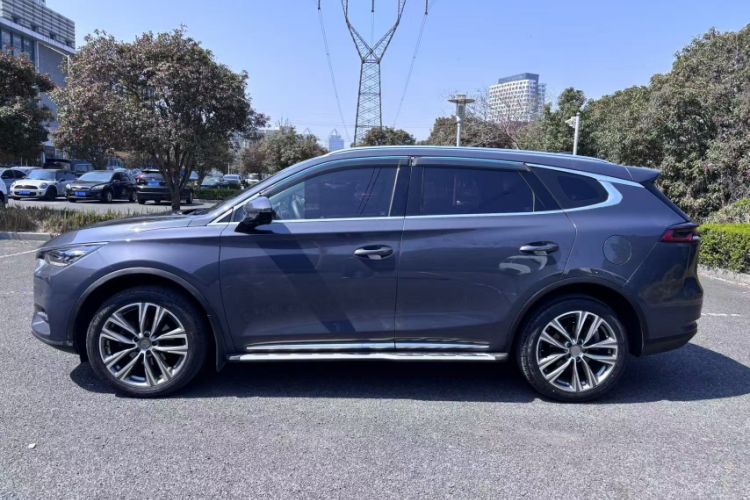 Used BYD Tang 2019 2.0T Automatic SmartConnect Prestige 7-Seater China VI Standard Exterior 7