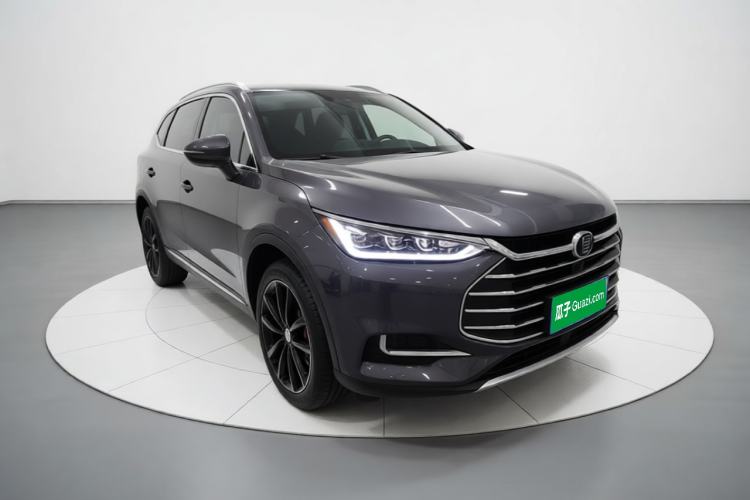 Used BYD Tang 2019 2.0T Automatic SmartConnect Luxury 7-Seater China VI Standard Front Right 45 Deg