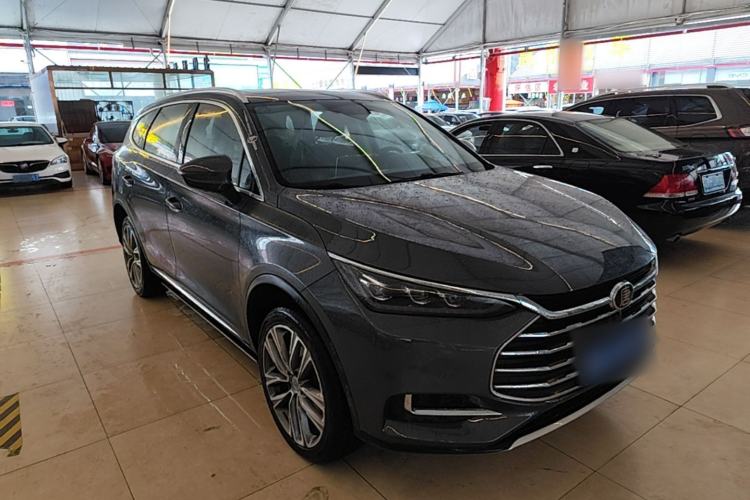 Used BYD Tang 2019 2.0T Automatic SmartConnect Prestige 7-Seater China VI Standard Front Right 45 Deg