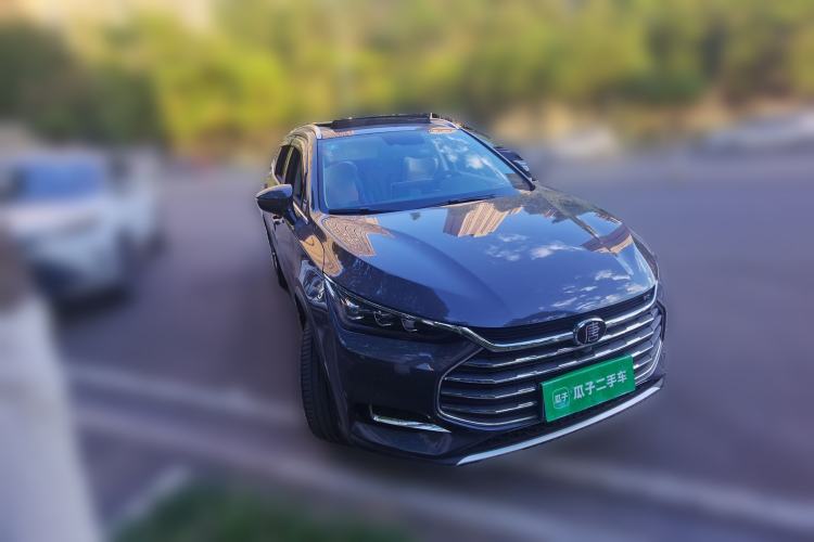 Used BYD Tang 2019 2.0T Automatic SmartConnect Prestige 7-Seater China VI Standard Front Right 45 Deg