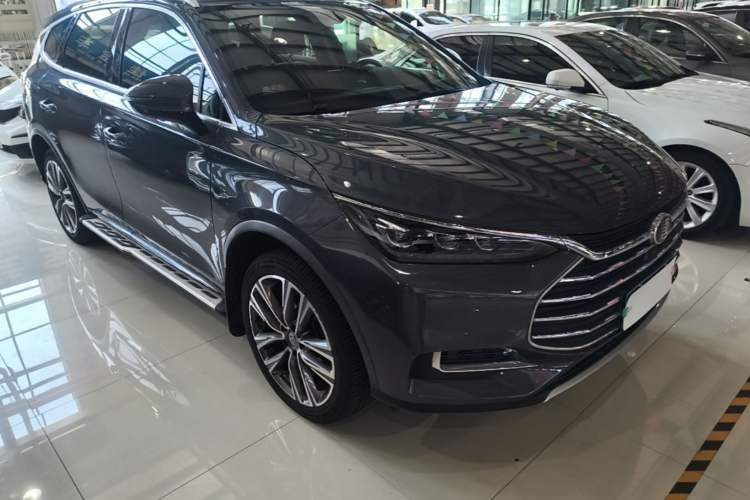 Used BYD Tang 2019 2.0T Automatic SmartConnect Prestige 7-Seater China VI Standard Front Right 45 Deg
