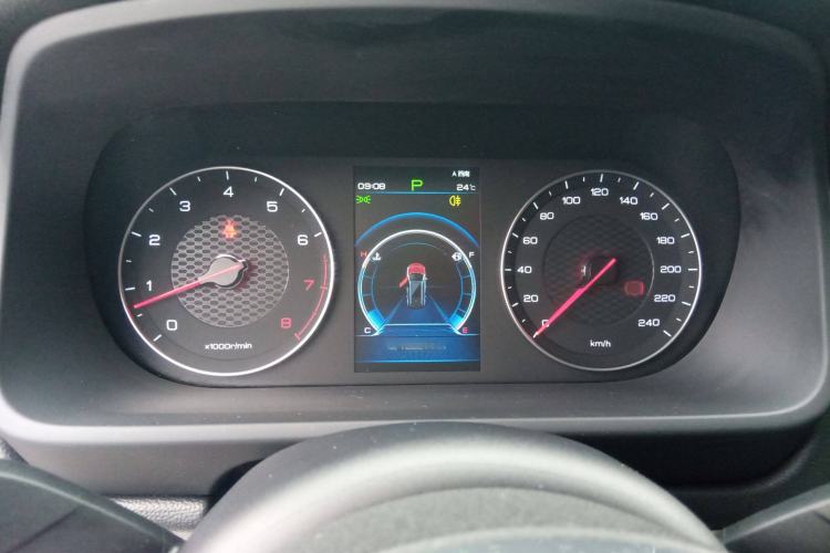 Used BYD Tang 2019 2.0T Automatic SmartConnect Luxury Edition 7 Seats China VI Standard Instrument Cluster