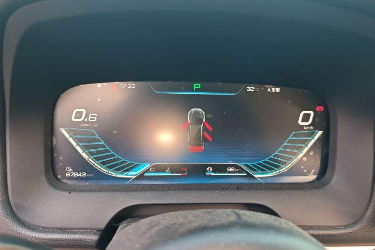 Used BYD Tang 2019 2.0T Automatic SmartConnect Luxury 7-Seater China VI Standard Instrument Cluster