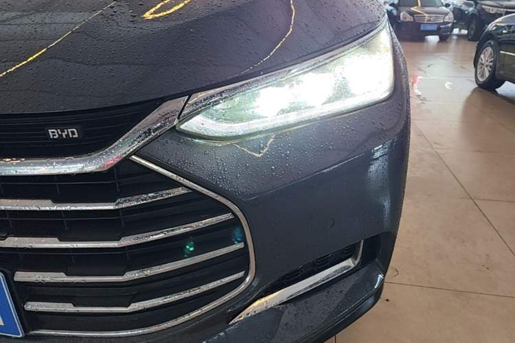 Used BYD Tang 2019 2.0T Automatic SmartConnect Prestige 7-Seater China VI Standard Left Front Headlight