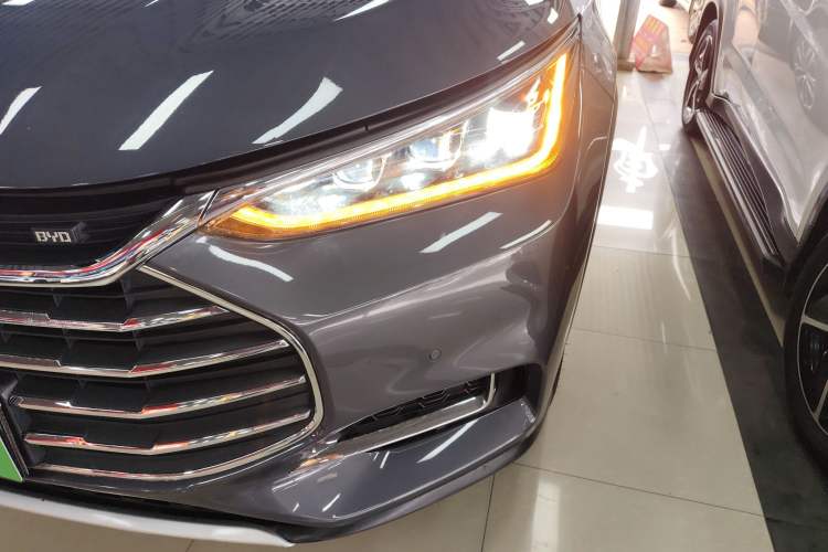 Used BYD Tang 2019 2.0T Automatic SmartConnect Prestige 7-Seater China VI Standard Left Front Headlight