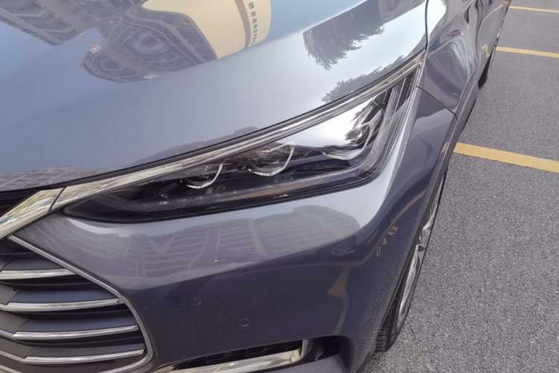 Used BYD Tang 2019 2.0T Automatic SmartConnect Luxury Version 5 Seats China VI Standard Left Front Headlight