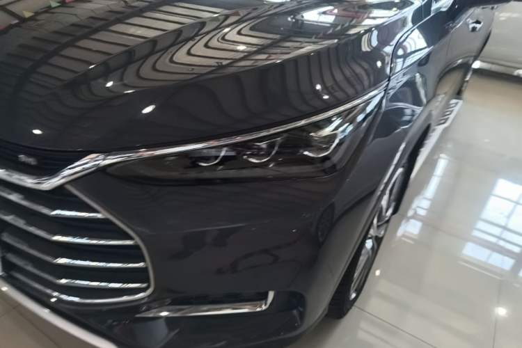 Used BYD Tang 2019 2.0T Automatic SmartConnect Prestige 7-Seater China VI Standard Left Front Headlight