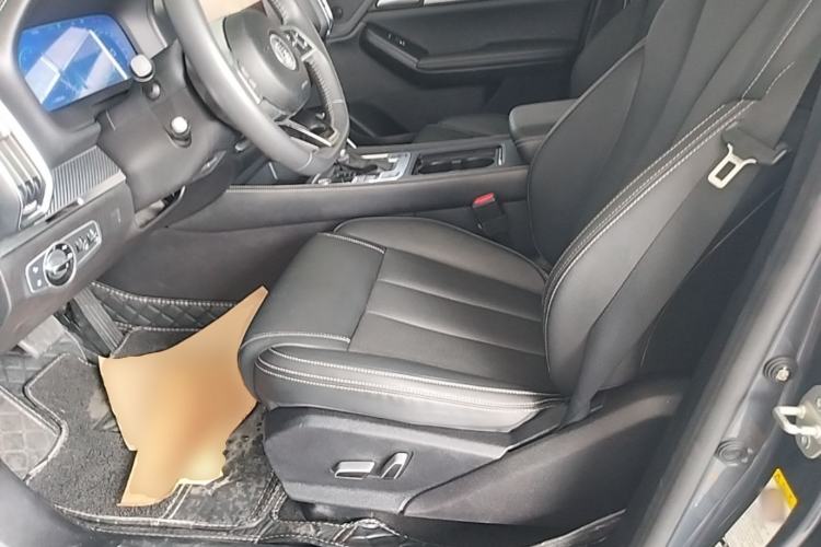 Used BYD Tang 2019 2.0T Automatic SmartConnect Luxury 7-Seater China VI Standard Left Front Seat