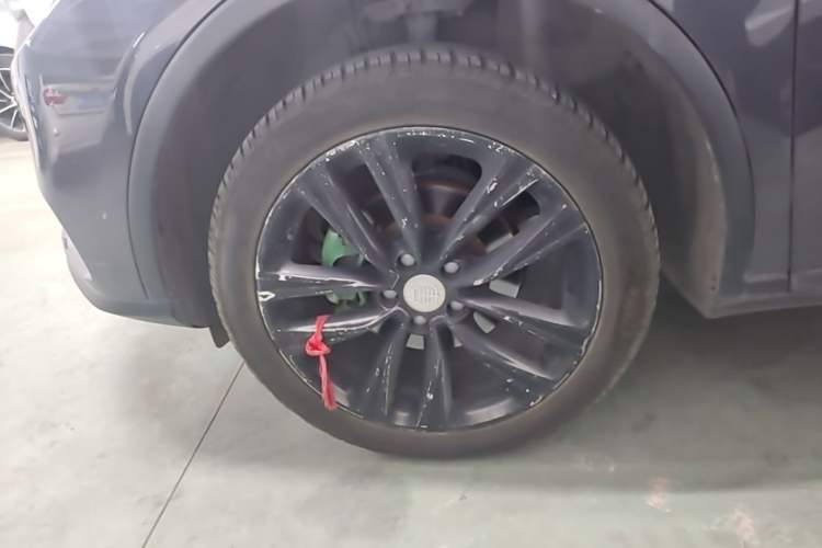 Used BYD Tang 2019 2.0T Automatic SmartConnect Luxury 7-Seater China VI Standard Left Front Wheel Hub