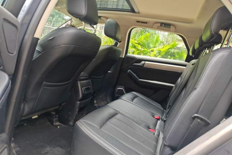Used BYD Tang 2019 2.0T Automatic SmartConnect Prestige 7-Seater China VI Standard Left Rear Seat
